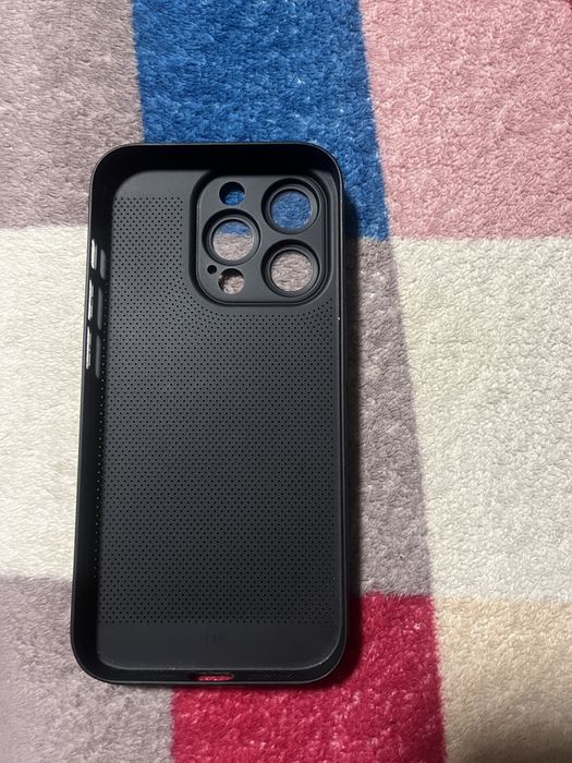 Продаю чехлы на 14 про