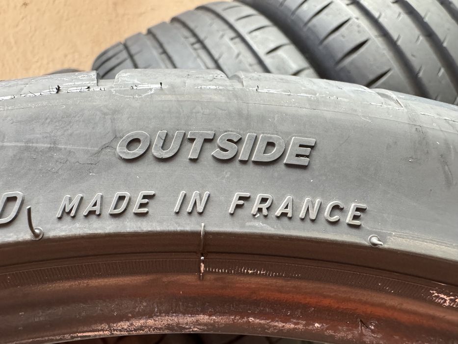 Автомобилни гуми 235 35 19 Mishelin