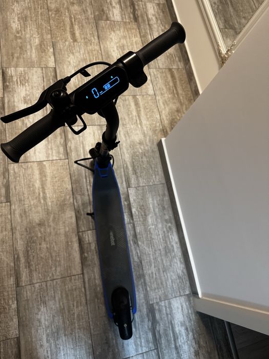 Trotineta Electrica Ninebot C2 Pro + Incarcator