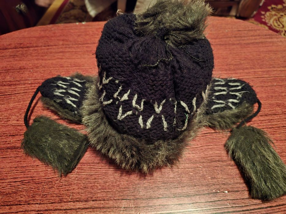 Caciula imblanita dama