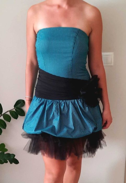 Официална рокля за повод