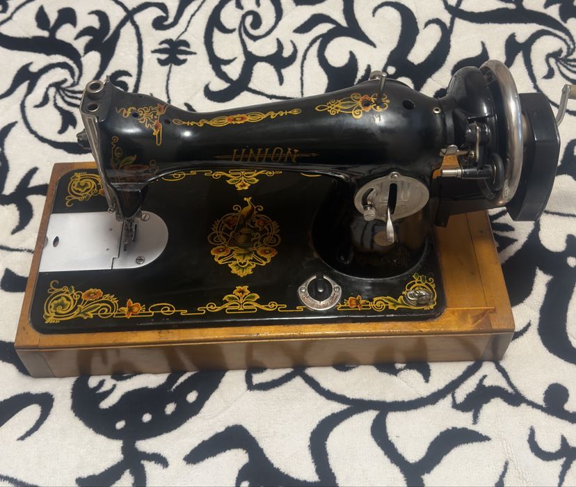 Стара руска шевна малина Union