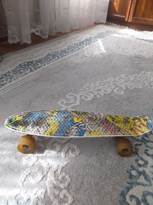 Продаётся скейтборд.