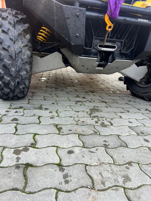 Can-am Commander 1000R UTV