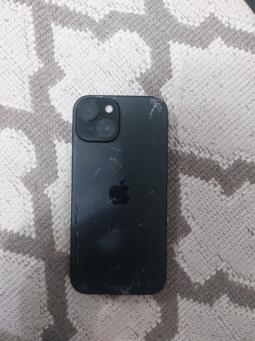 Продам 15 айфон 128 ГБ