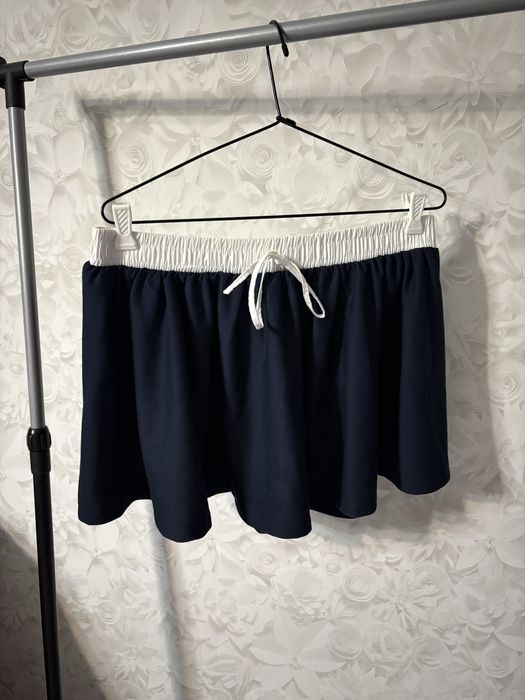 Пола H&M, дънки MiuMiu