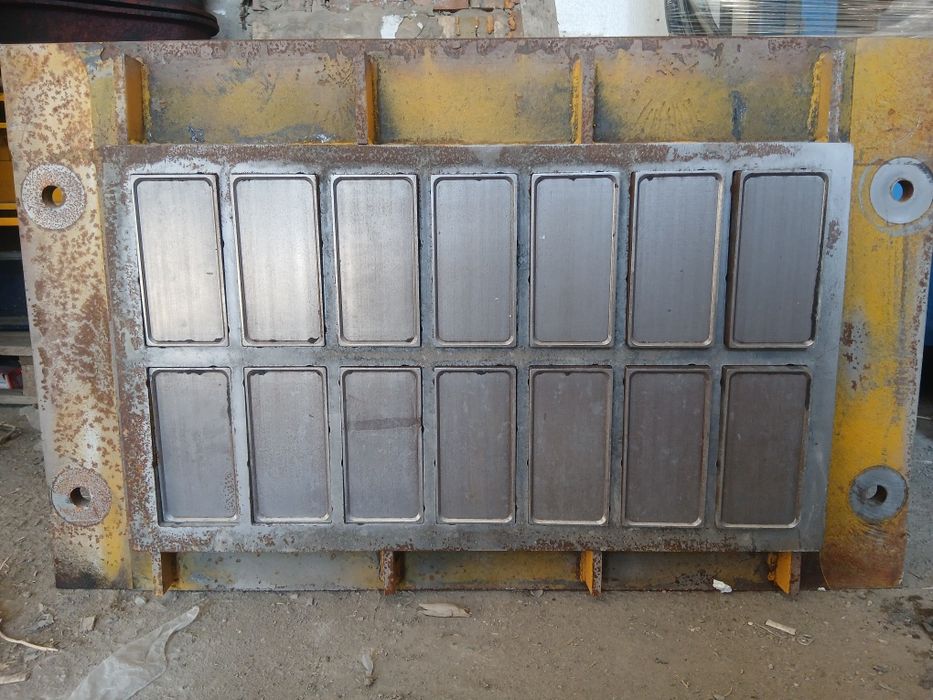 Продаётся комплект автоматического станка.