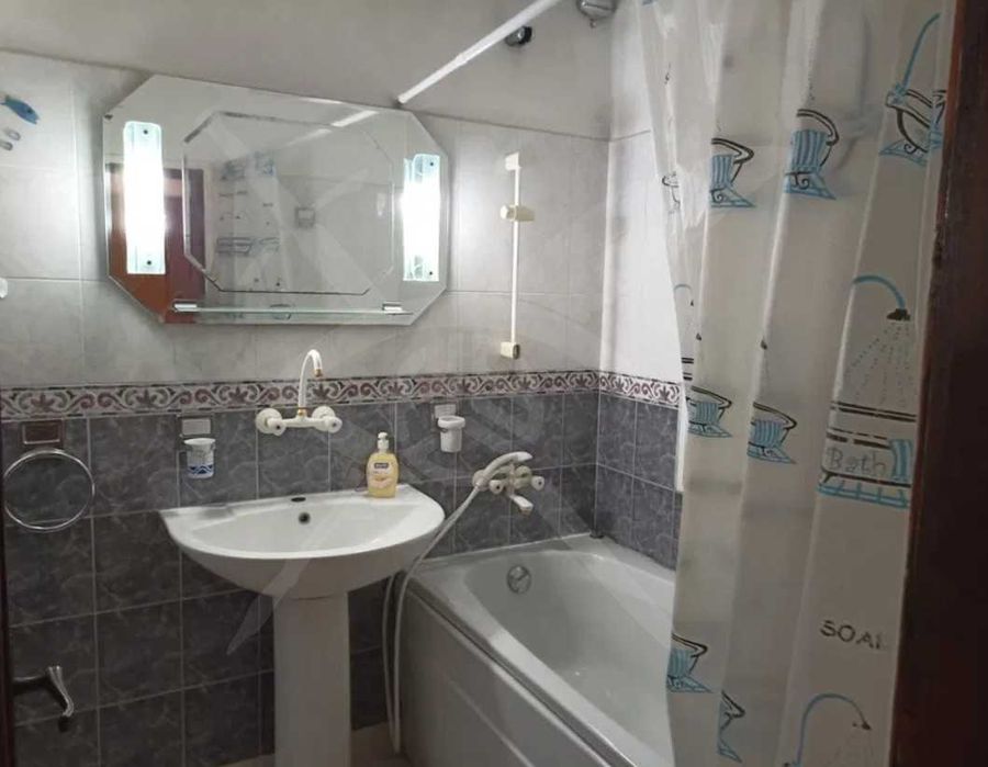 Продава се Тристаен апартамент в Пловдив, Кършияка - 104 кв.м за 1683 €/кв.м - Снимка #3