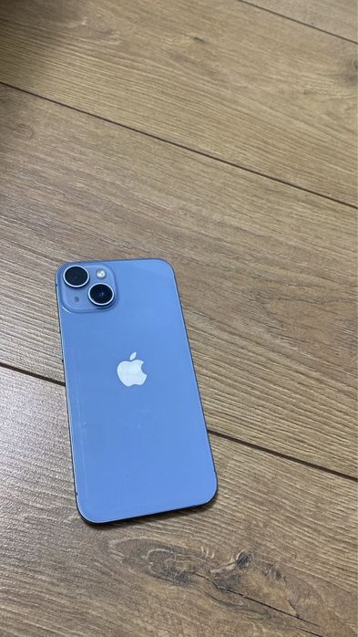 iPhone         14