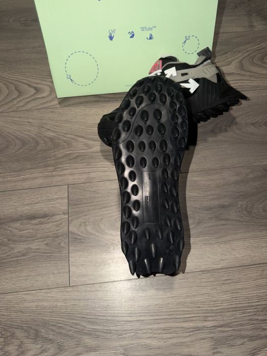 Off White Odsy 1000