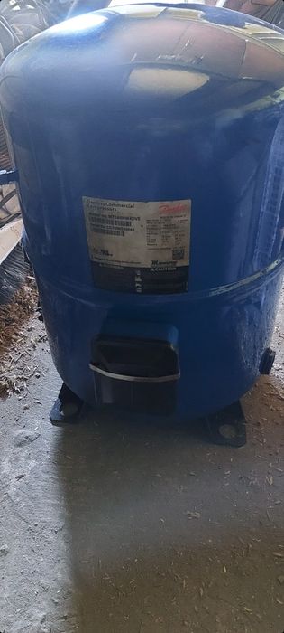 Продаётся компрессор.