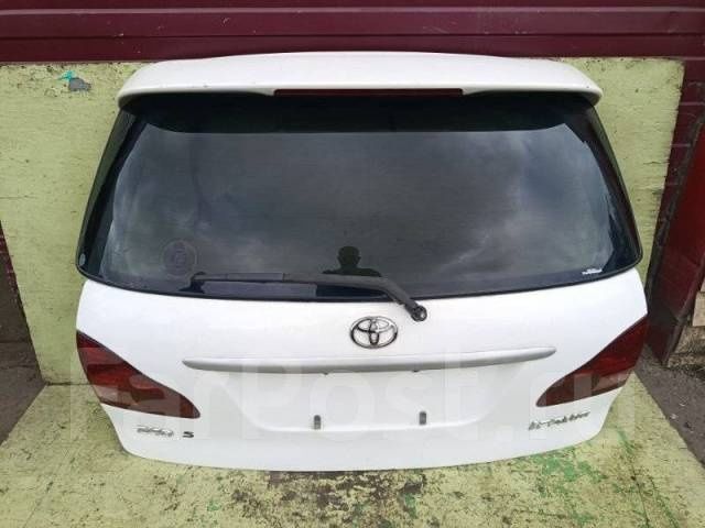 Дверь багажника Тойота ипсум