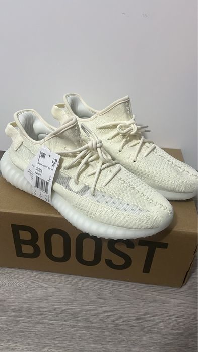 Adidasi yeezy 350 nr43,44