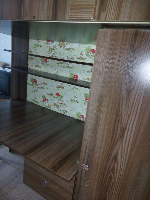 Двухяростная кровать