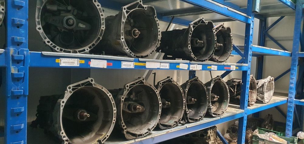 Cutie viteze manuala bmw e90 e91 e92 x1 e87 e60 n47  143cp 116cp 318d