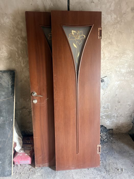 Продам Двери б/у