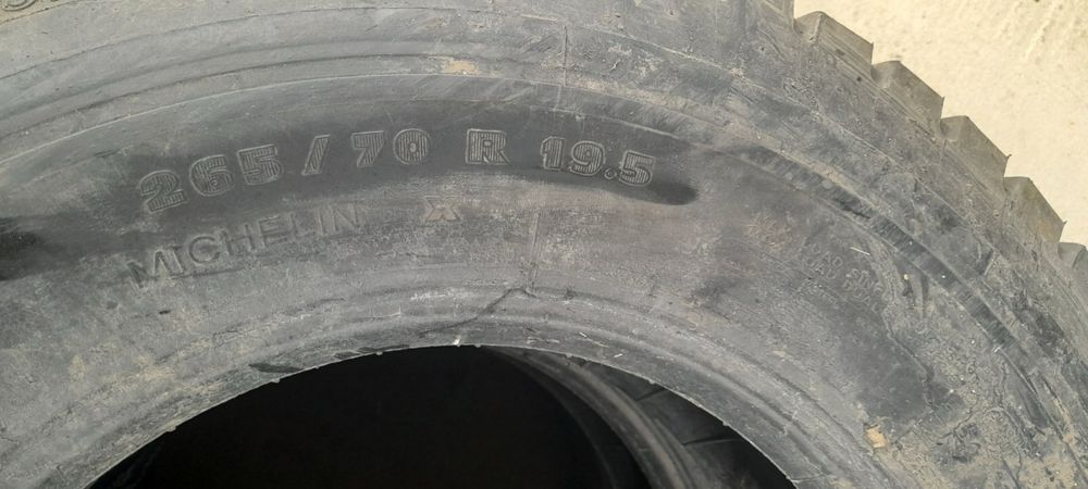 Продавам гуми за камион Michelin Marangoni 265/70 R19,5