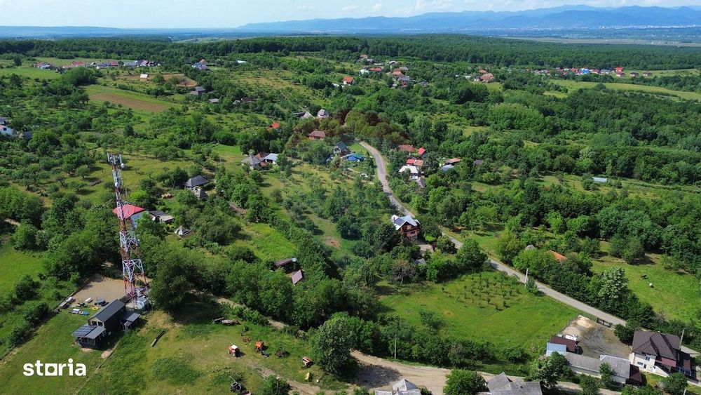 De vânzare cabană cu teren în zona Remetea Chioarului