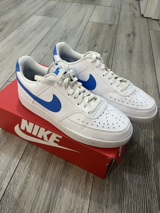 Кроссовки Nike в отличном состоянии