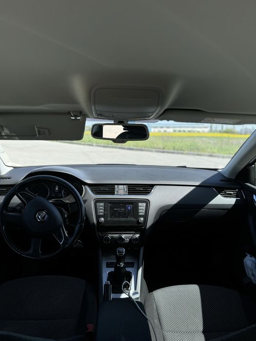 SKODA Octavia 2015 — imagine 5
