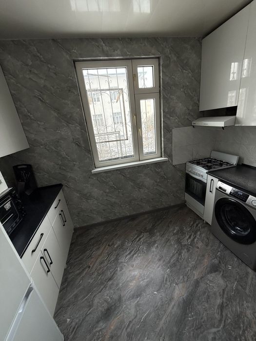 Продается 4-х комнатная квартира в Сергели 3