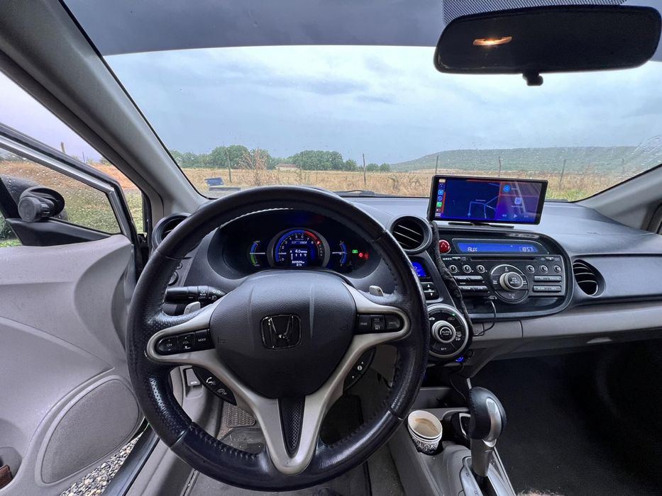 Honda Insight hibrid