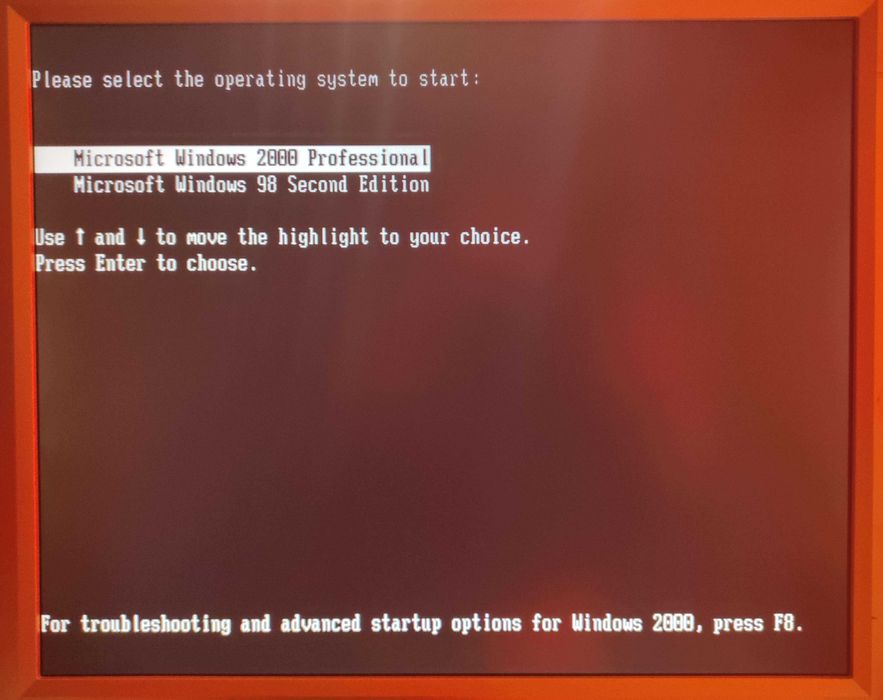 Ретро марков компютър Compaq Deskpro EN - Pentium 333MHz / 256MB RAM