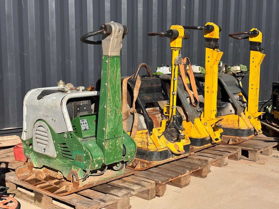 Inchiriez placa vibranta compactoare pt fundatie pavaj mai compactor