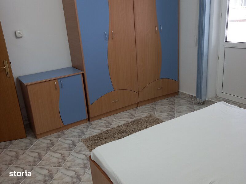 Apartament 3 camere Nerva Traian