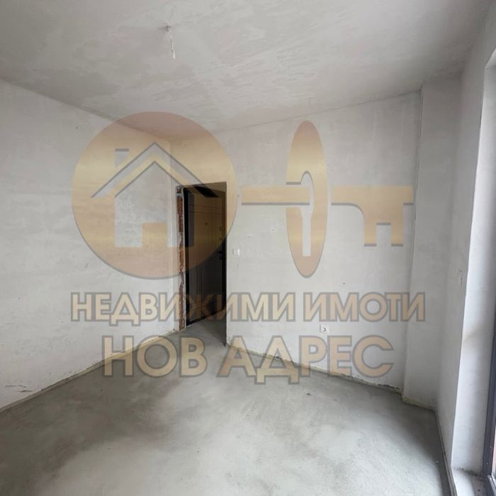 Продава се Двустаен апартамент в Търговище, Център - 55 кв.м за 1310 €/кв.м - Снимка #2