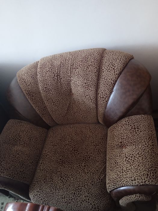 Диван сатылымда.