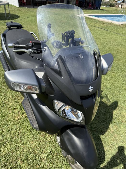 Suzuki Burgman Executive 650 ABS