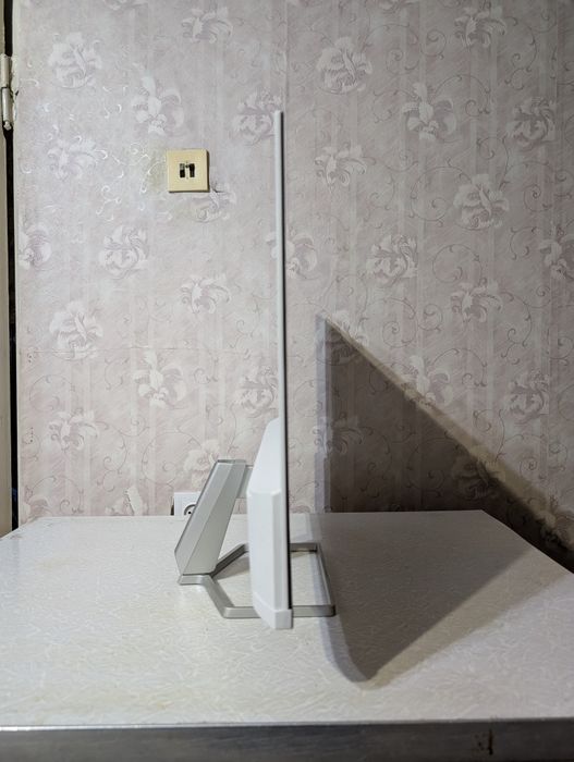 Монитор HP M27fw