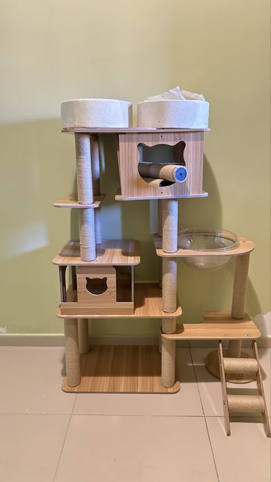 Домик для кошки с когтеточкой