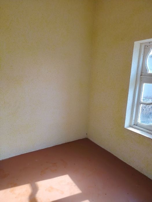 Uy turar joy dakument hammasi qilingan yashash uchun tayyor