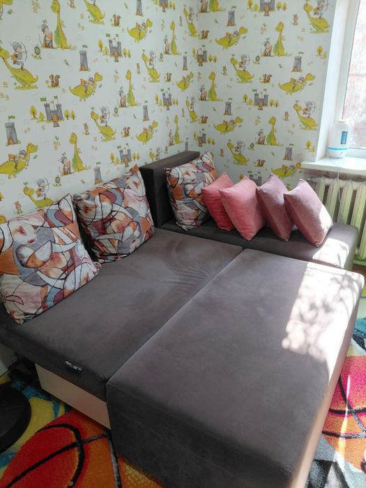 Диван-45000 тенге