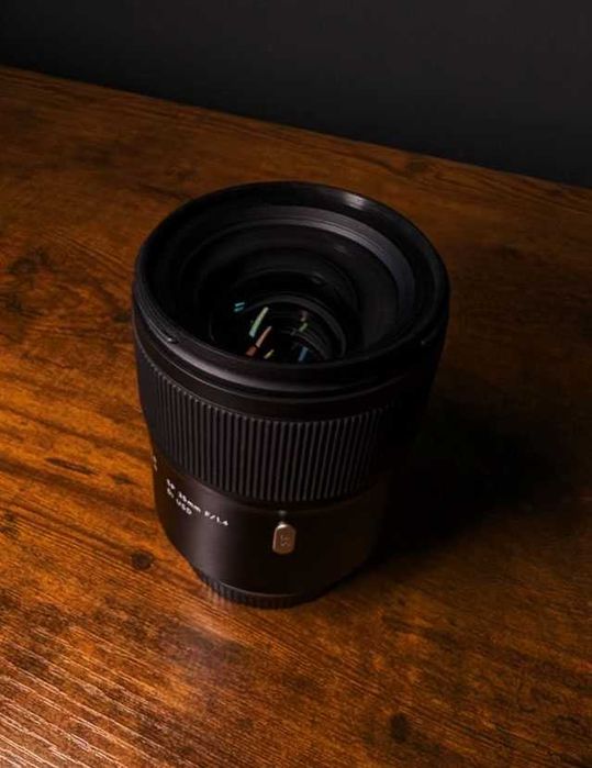 Tamron SP 35mm f/1.4  (Canon ef)