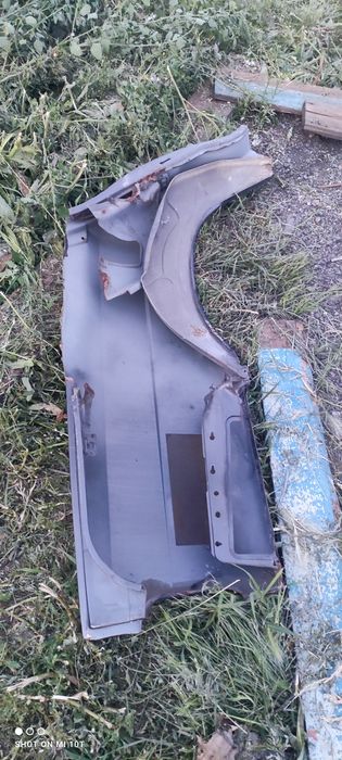 Крыло Е34 абсолютно новое