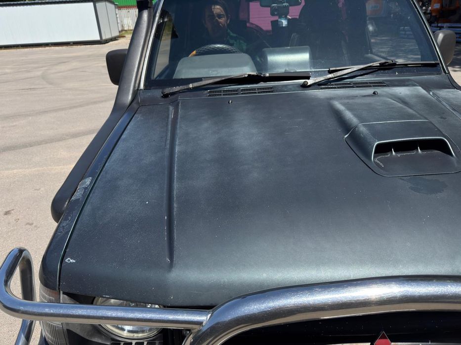 Продам Mitsubishi Pajero