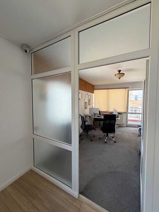 Spațiu comercial/birou de închiriat Obcini – Suceava, Str. Victoriei