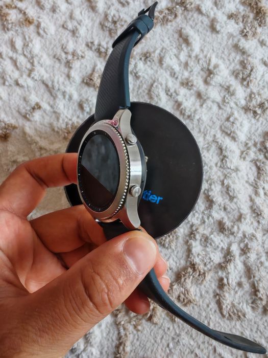Samsung Galaxy watch gear s3