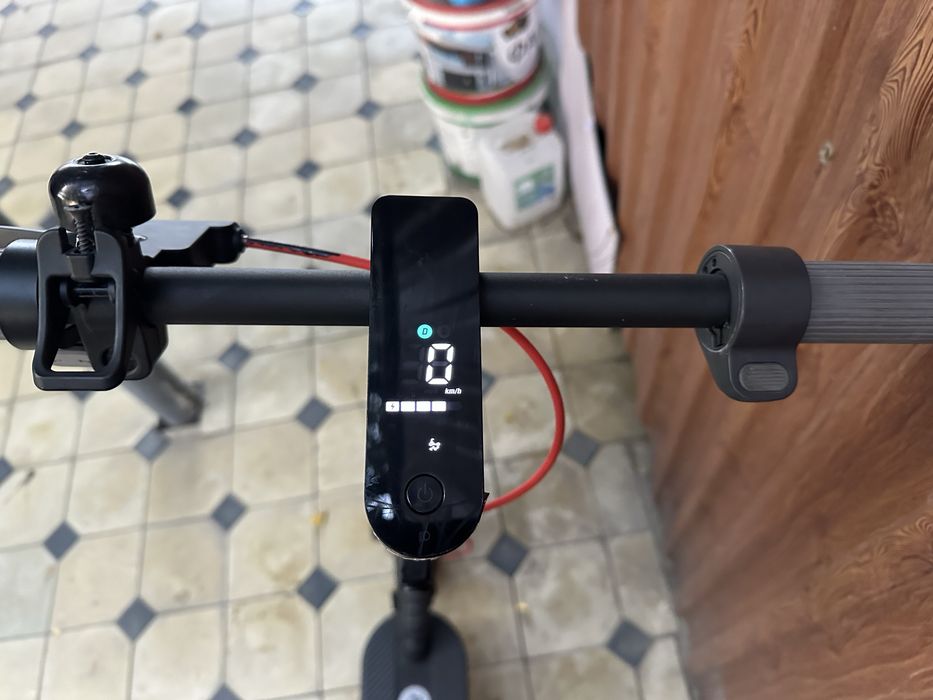 Продам самакат xiaomi 5 pro