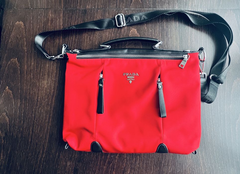 дамска чанта Prada