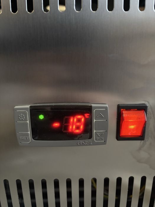 Хладилници и Фризери по размер