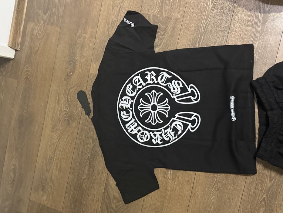 Compleu chrome hearts