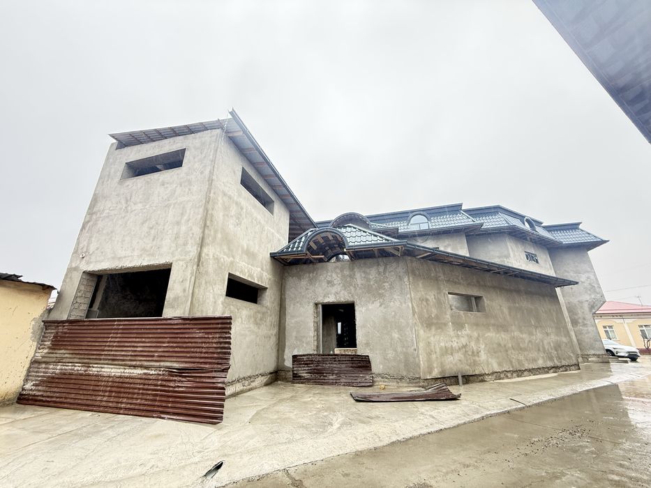 Sayoxatda Katedj sotiladi