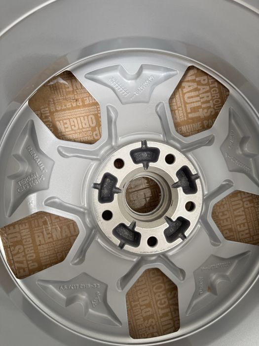 Set 4 Jante Aliaj R17 ET 32 Noi Originale Dacia Duster 3 Arkana Tergan