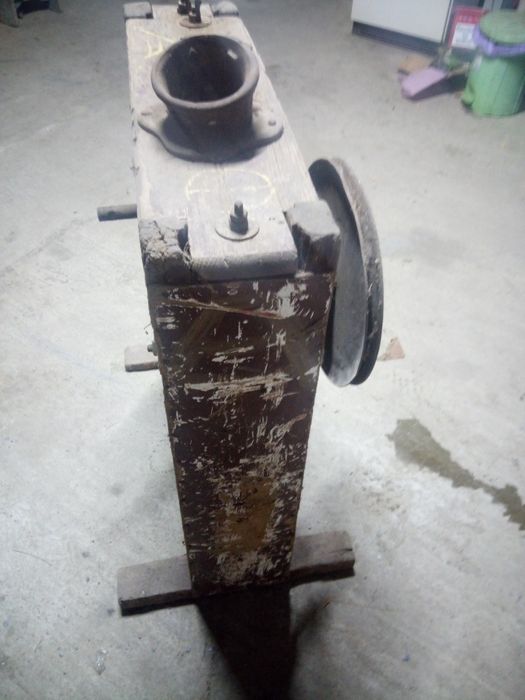 Batoza, desfacator, curatat porumb model vechi