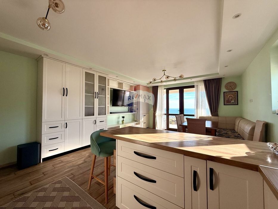 Продава се Къща в Балчик - 350 кв.м за 656 €/кв.м - Снимка #12