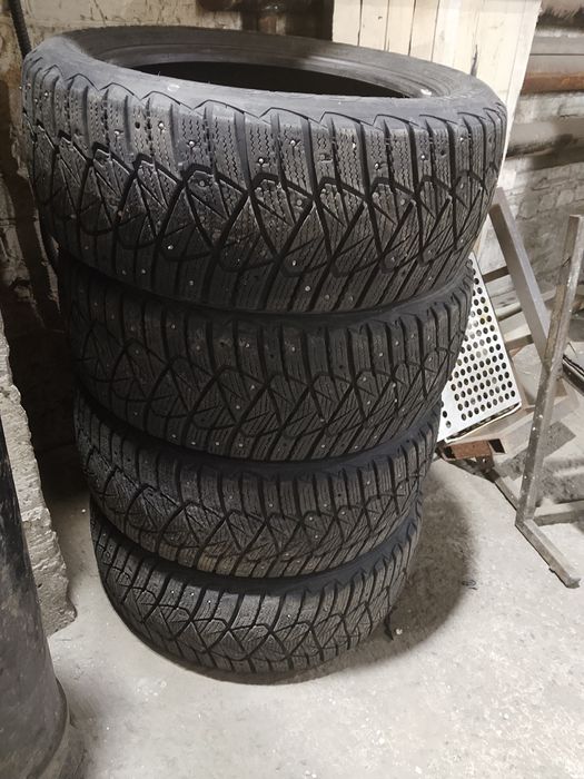 Продам резину Good Year